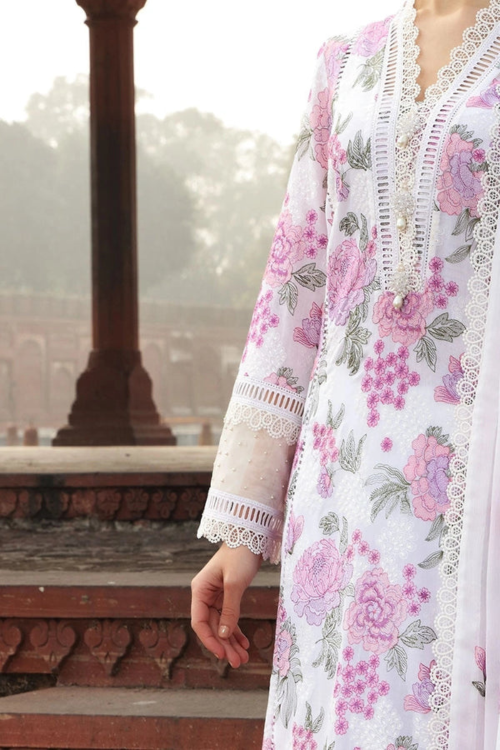 3PC Embroidered IR013-M