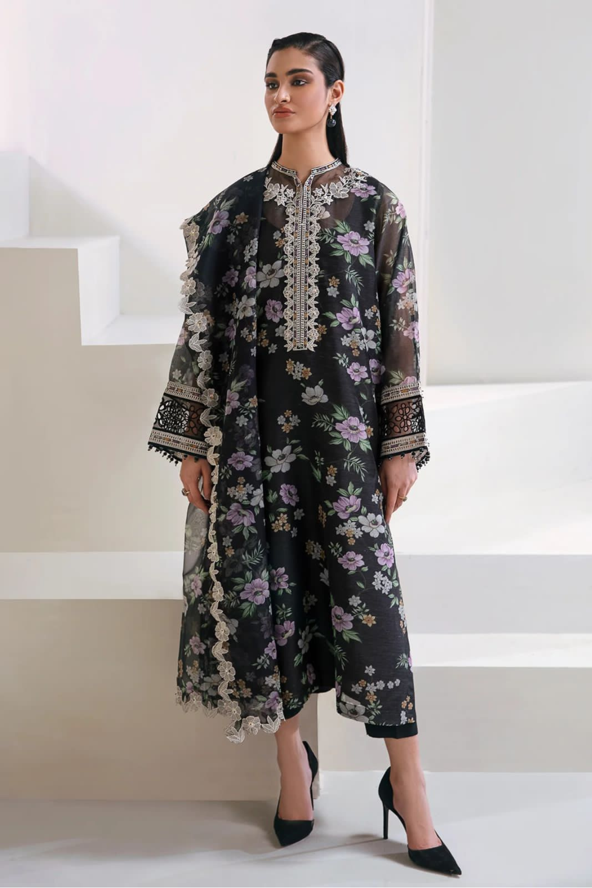 PRINTED 3PC LAWN DRESS WITH CHIFFON PRINTED DUPATTA IR-1009