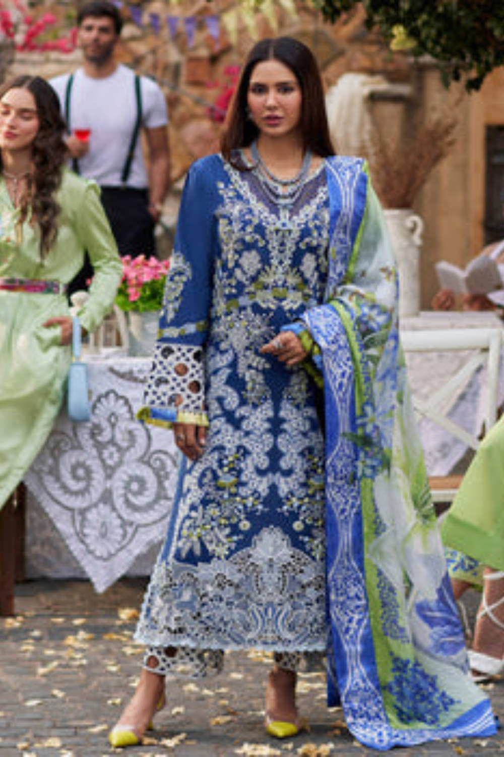 EMBROIDERED 3PC LAWN DRESS WITH CHIFFON EMBROIDERED DUPATTA IR-NEW 6