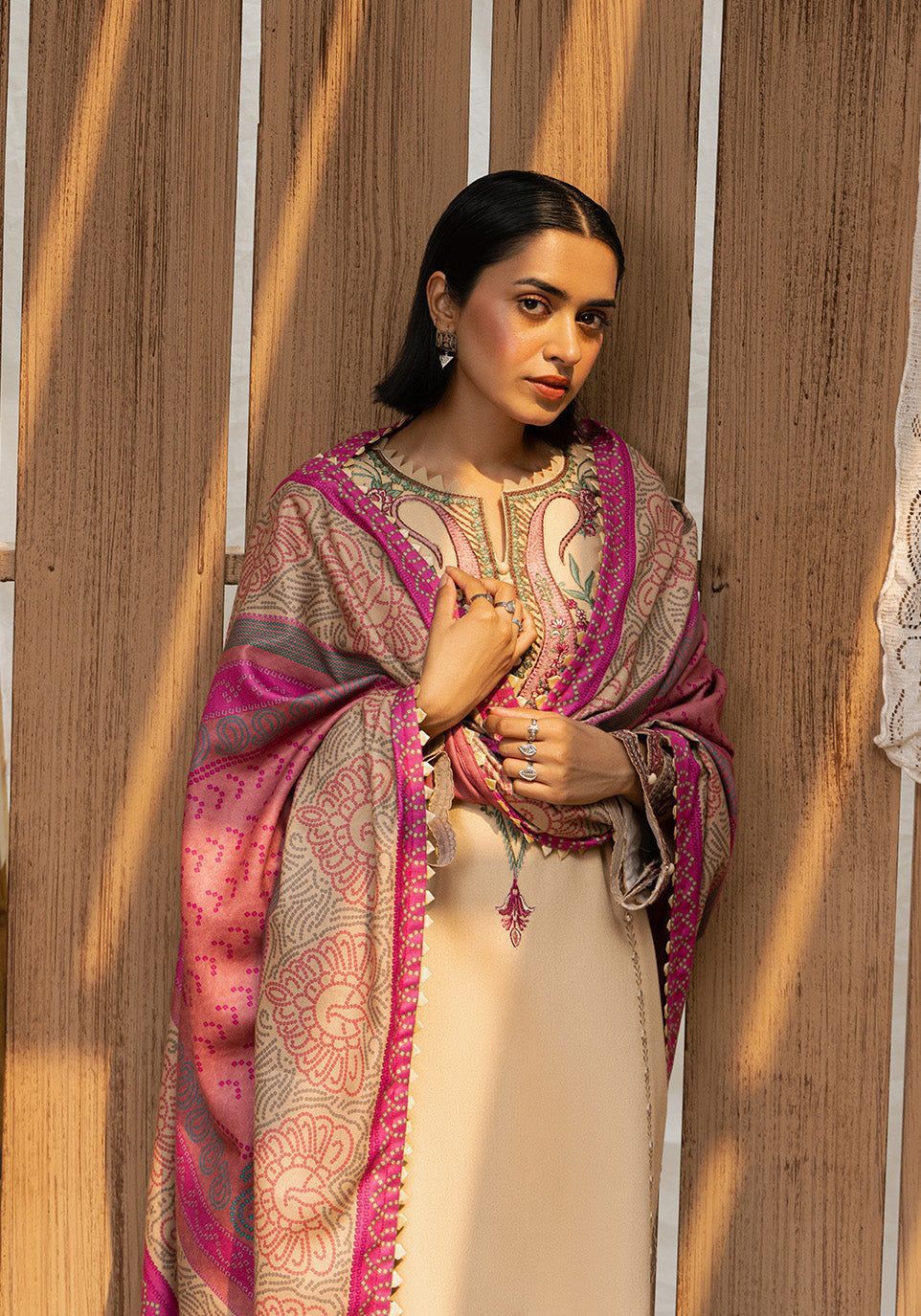 3PC Embroidered IR0041