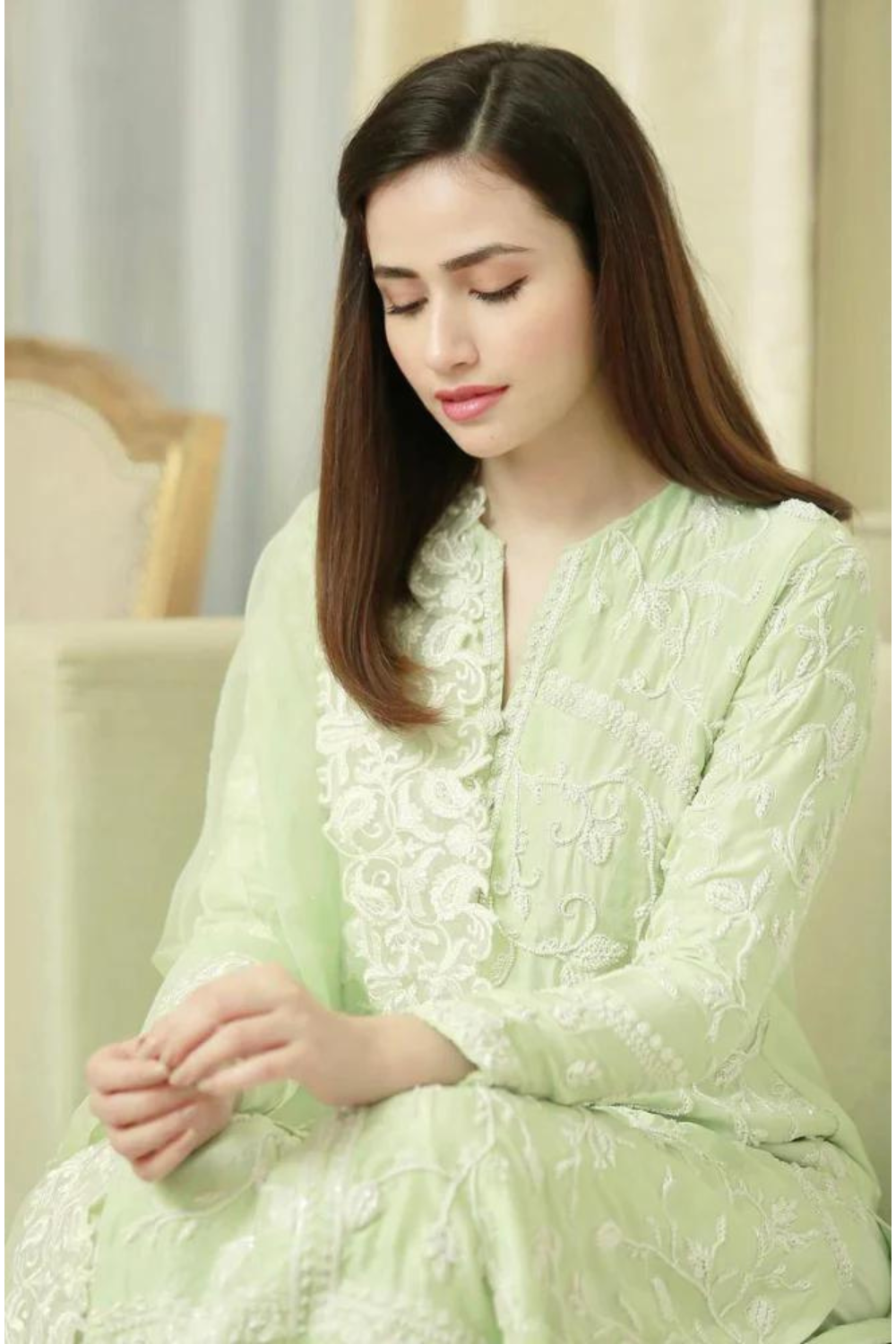 3PC Embroidered IR0076