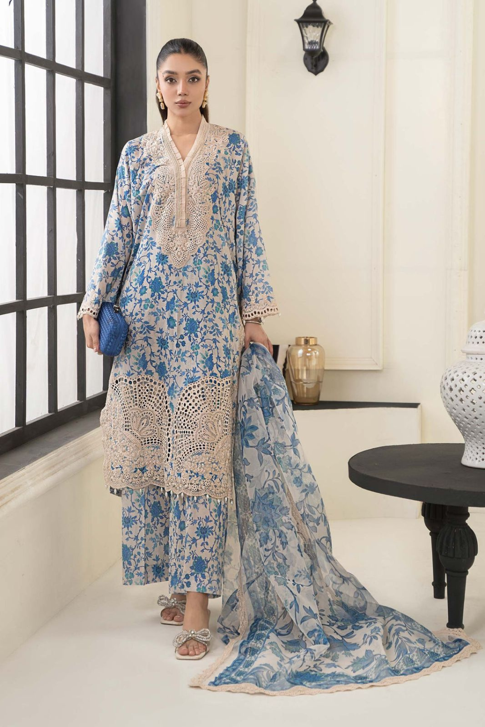 EMBROIDERED 3PC LAWN EMBROIDERED DRESS WITH CHIFFON EMBROIDERED DUPATTA IR-16