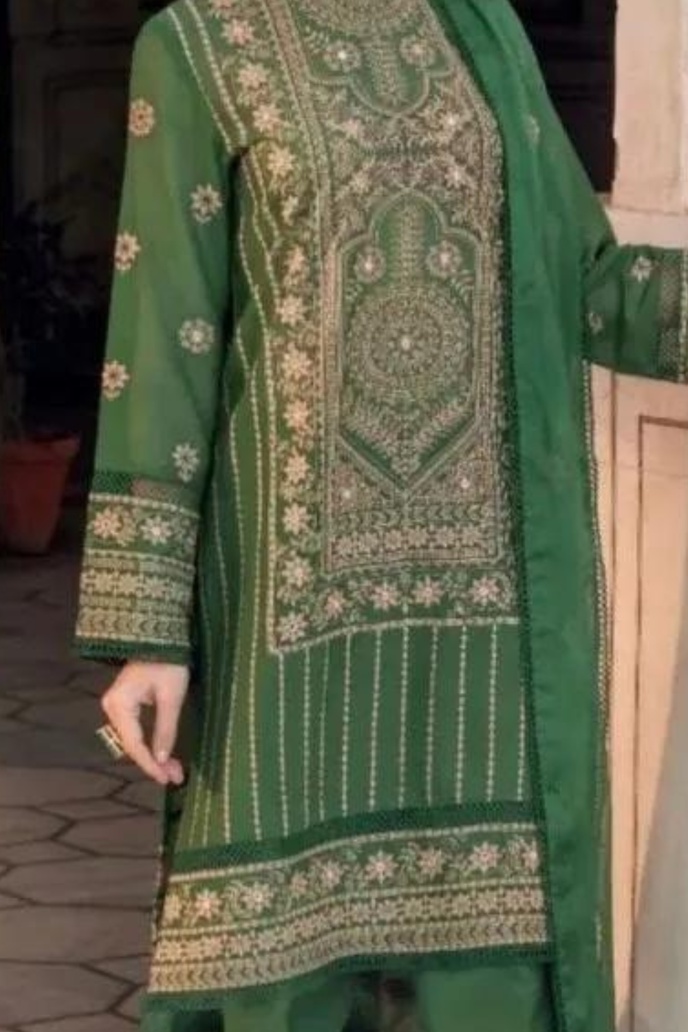 3PC Embroidered IR0054